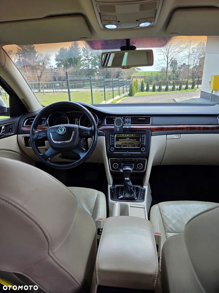 Skoda Superb - 2
