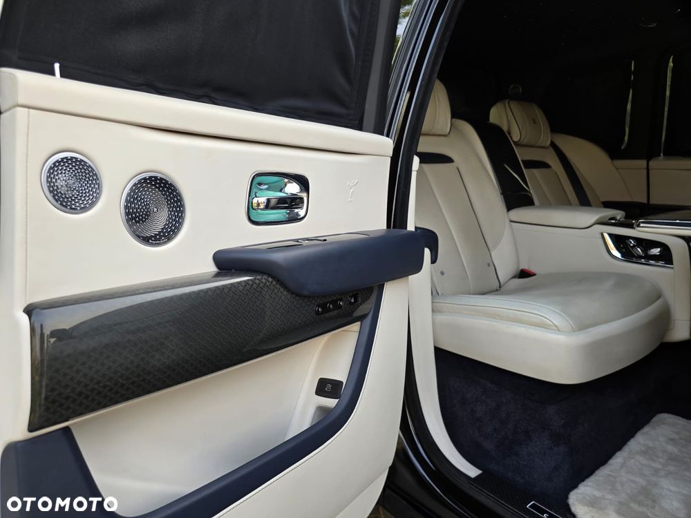 Rolls-Royce Cullinan - 27