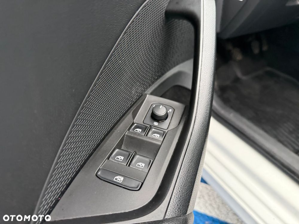 Skoda Octavia 1.5 TSI ACT Ambition - 9