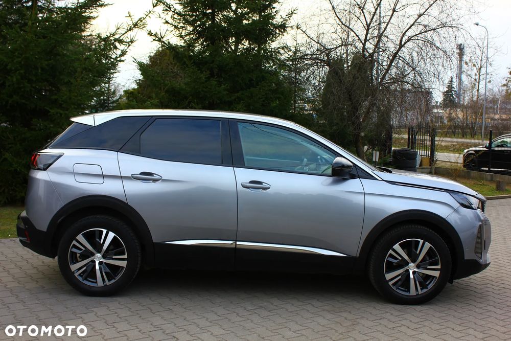 Peugeot 3008 BlueHDi 130 Stop & Start EAT8 Allure - 22