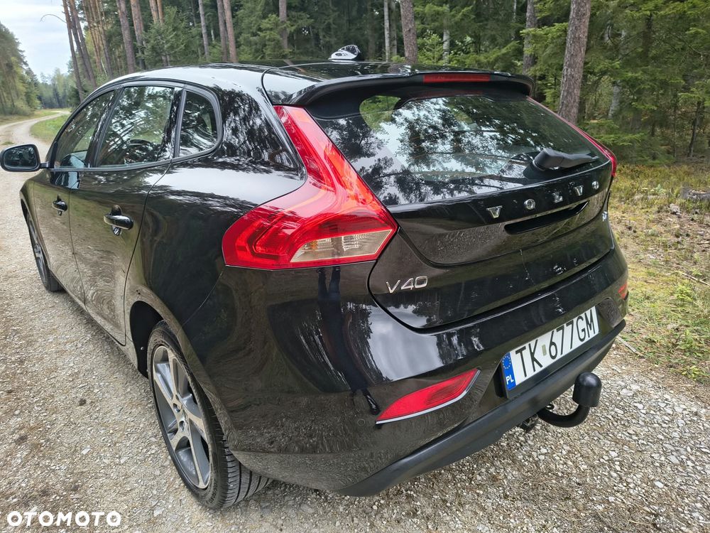Volvo V40 D2 Geartronic Momentum - 13