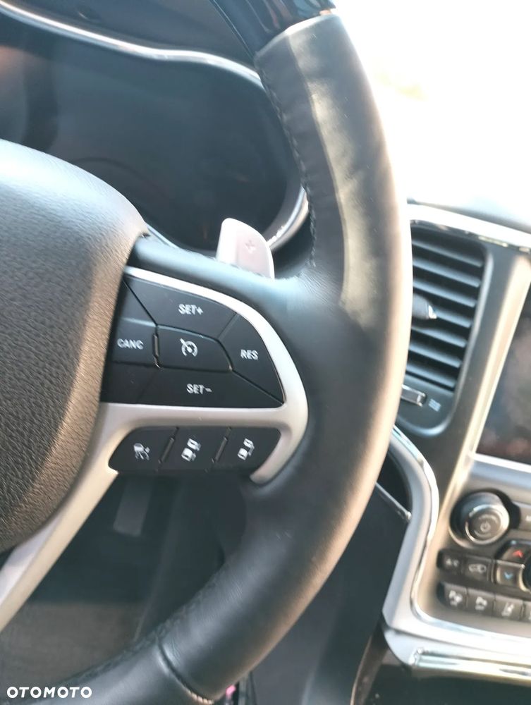 JEEP GRAND CHEROKIE WK2 KIEROWNICA MULTI ŁOPATKI ŁADNA  W ORGINALE - 3