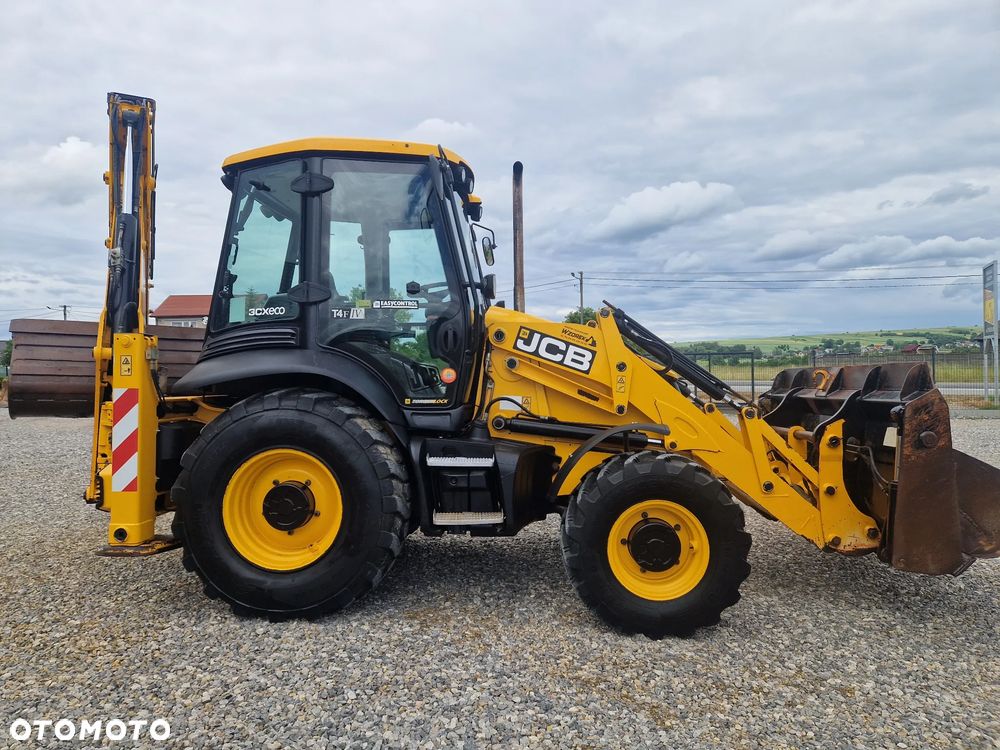 JCB 3CX - 19