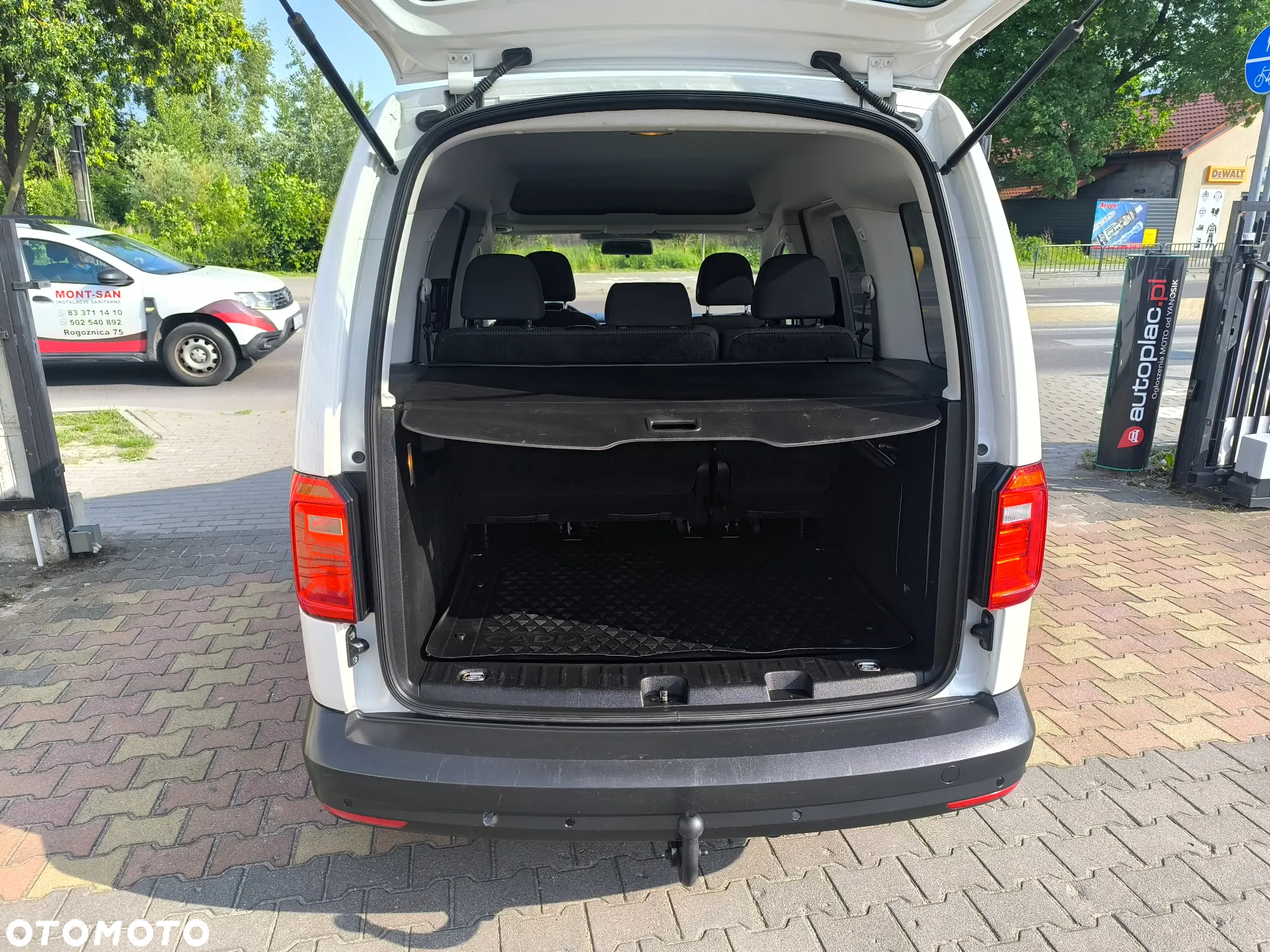 Volkswagen Caddy 2.0 TDI Trendline - 19