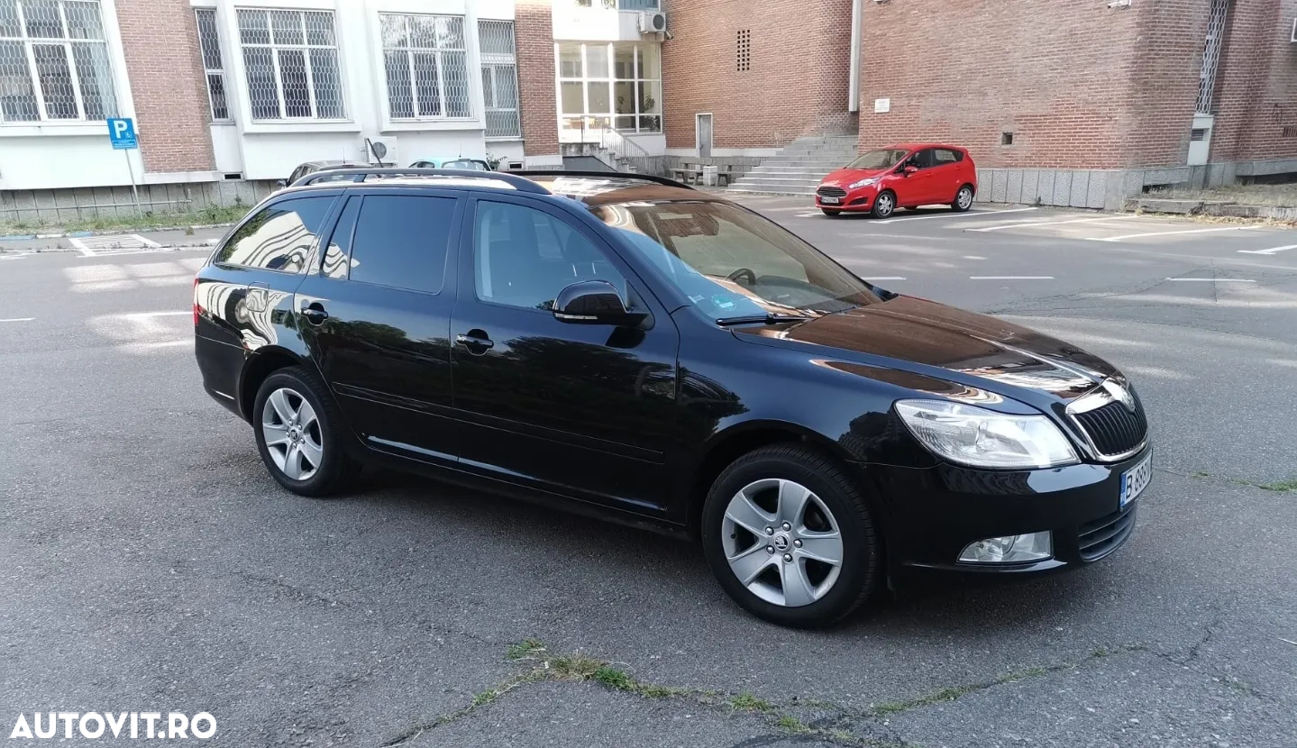 Skoda Octavia Combi 1.6 TDI Classic DSG - 3