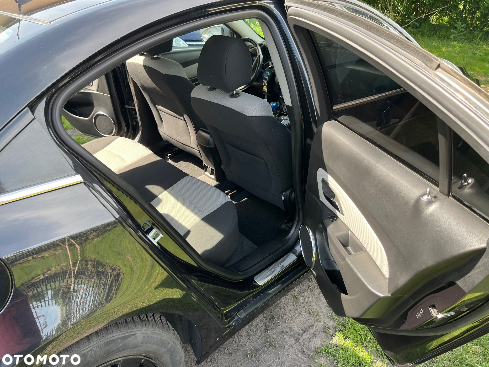 Chevrolet Cruze - 13