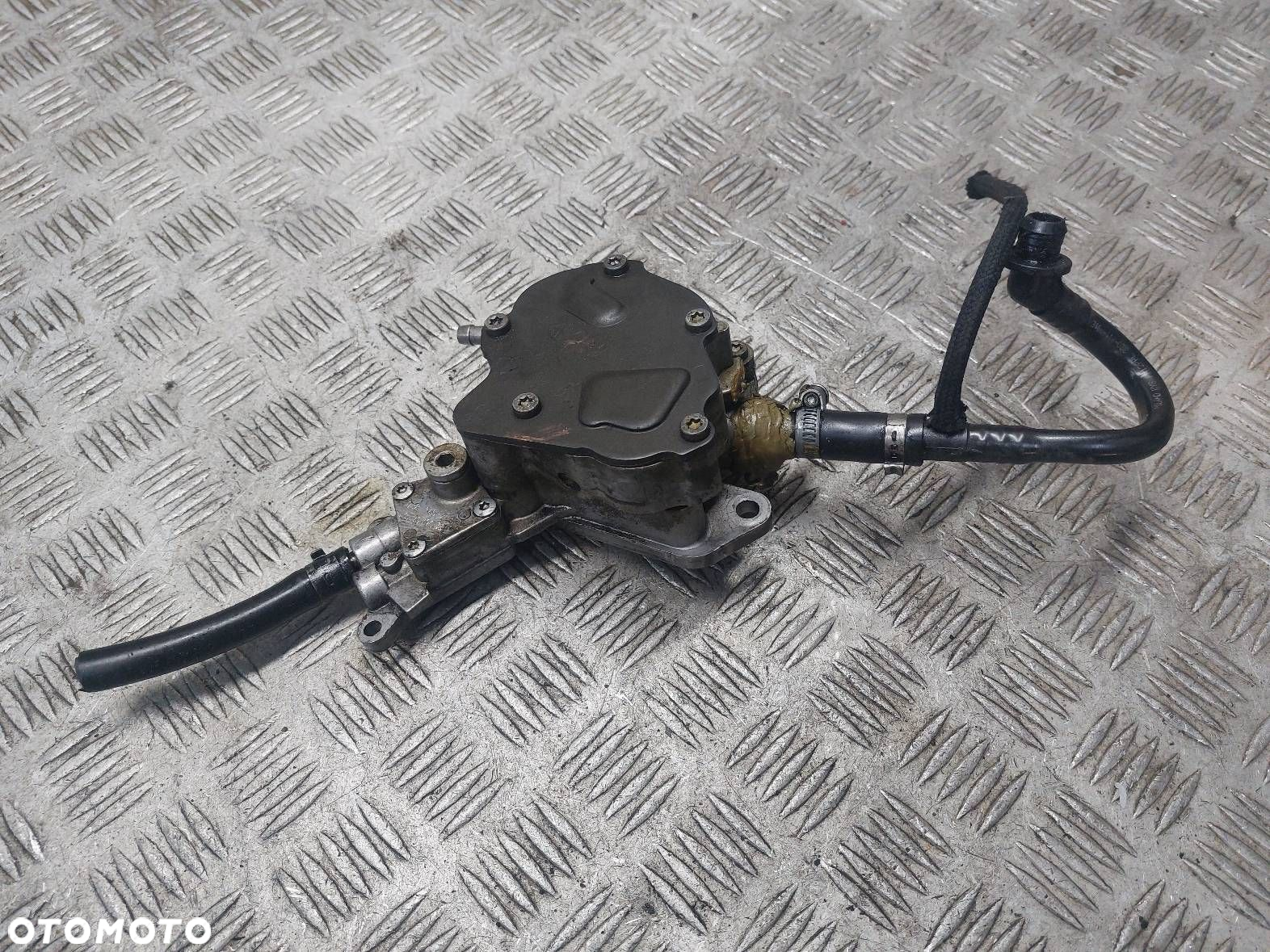 POMPA VACUM VOLKSWAGEN PASSAT B5 FL 1.9 TDI - 3