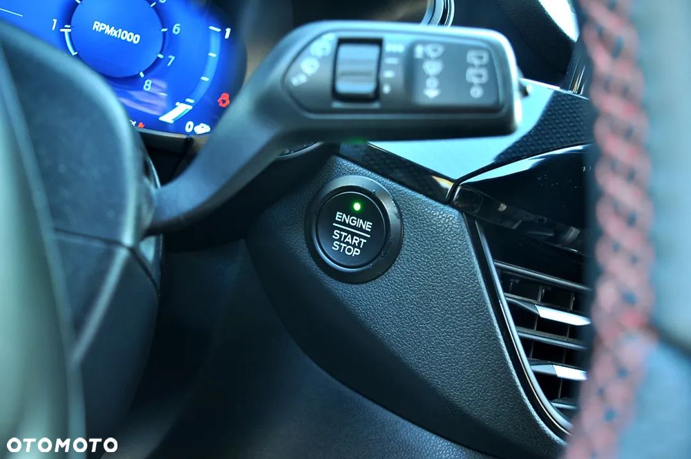 Ford Kuga 1.5 EcoBoost FWD ST-Line X - 38