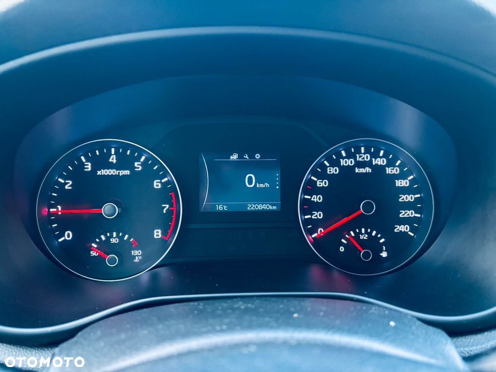 Kia Sportage 1.6 GDI 2WD ISG Spirit - 19