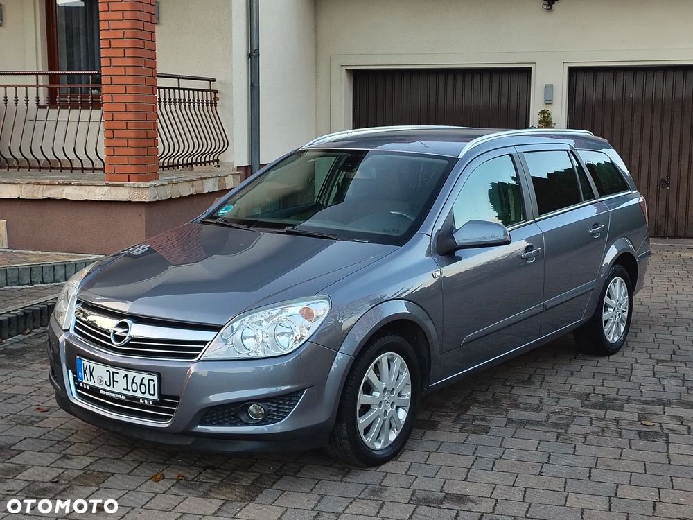 Opel Astra 1.6 Easytronic NAVI - 1