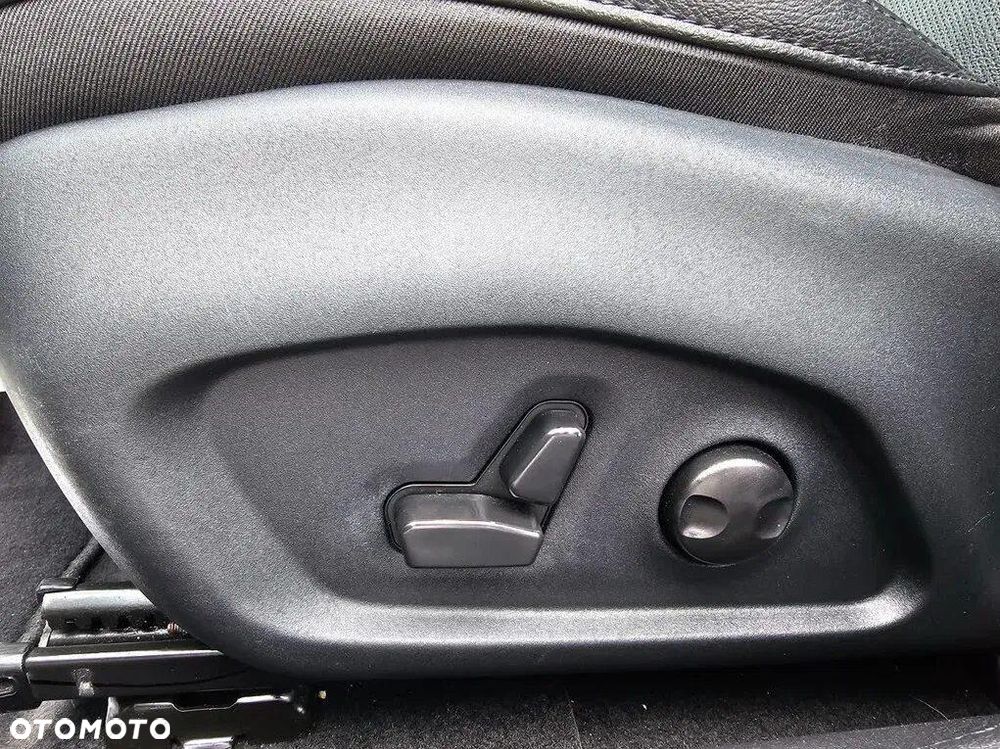 Jeep Compass - 8