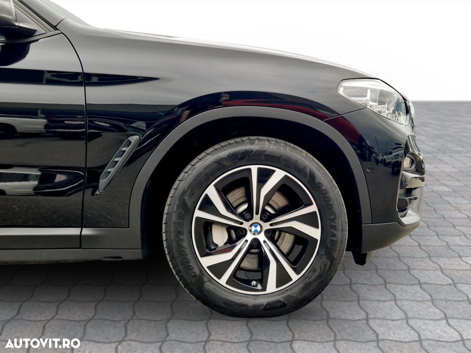 BMW X3 xDrive30e AT PHEV - 12