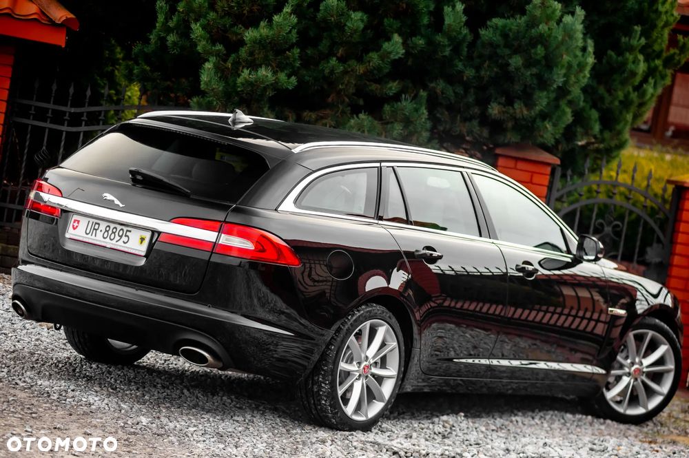 Jaguar XF 3.0 V6 S - 13