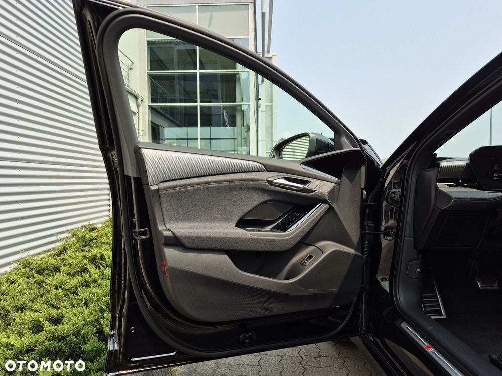 Audi A6 Sportback e-tron - 12