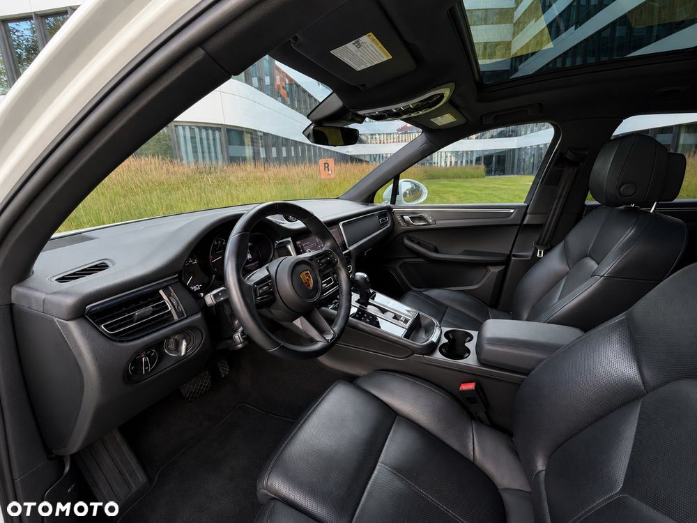 Porsche Macan Standard - 9