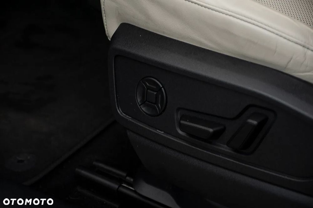 Audi Q5 45 TFSI quattro S tronic - 41