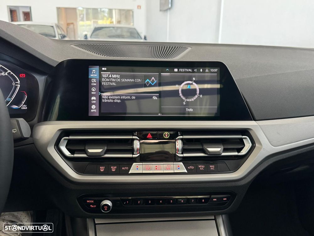 BMW 320 d Pack M Auto - 16