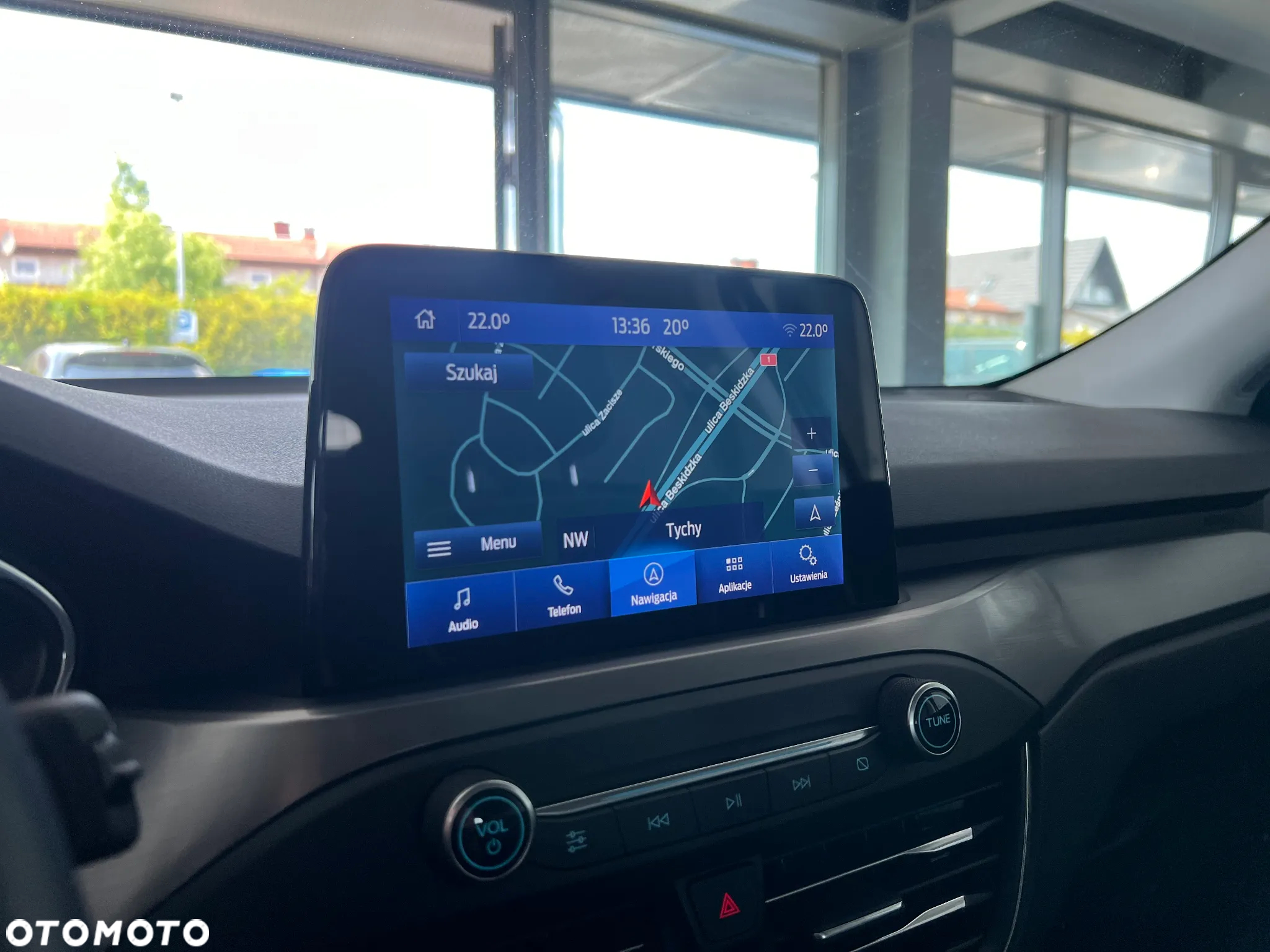Ford Focus 1.0 EcoBoost Titanium Business - 28