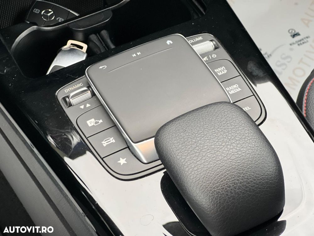 Mercedes-Benz CLA - 14