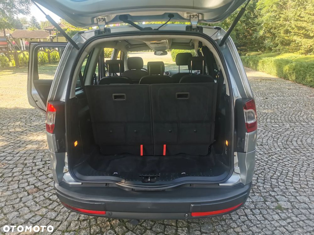 Ford Galaxy 2.0 TDCi Ghia - 13
