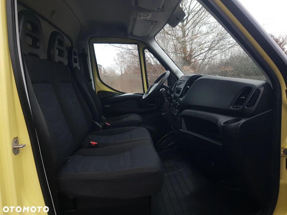 Iveco DAILY 8 EP KONTENER 4,15x2,22x2,21 KLIMA KRAJOWY 35S12 - 22