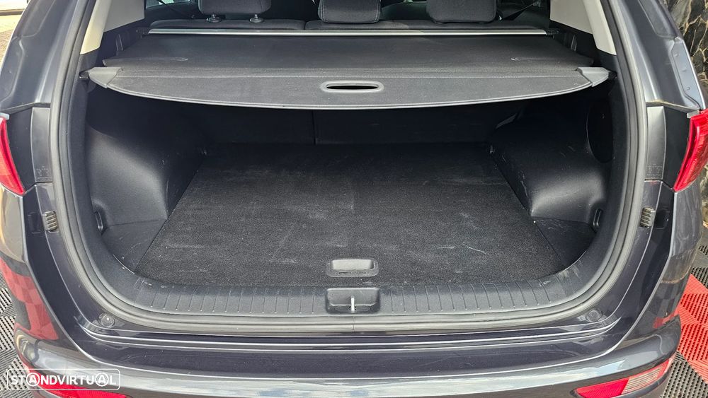Kia Sportage 1.6 GDI ISG LX - 26