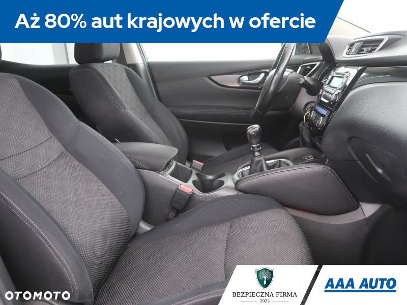Nissan Qashqai - 11
