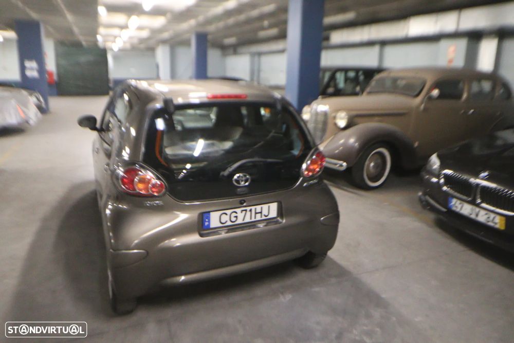 Toyota Aygo Connect - 49