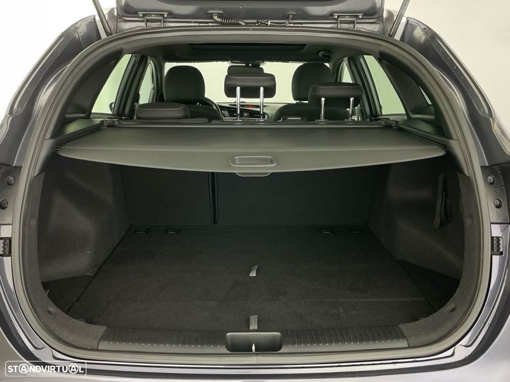 Kia Ceed SW 1.6 CRDi GT Line - 13