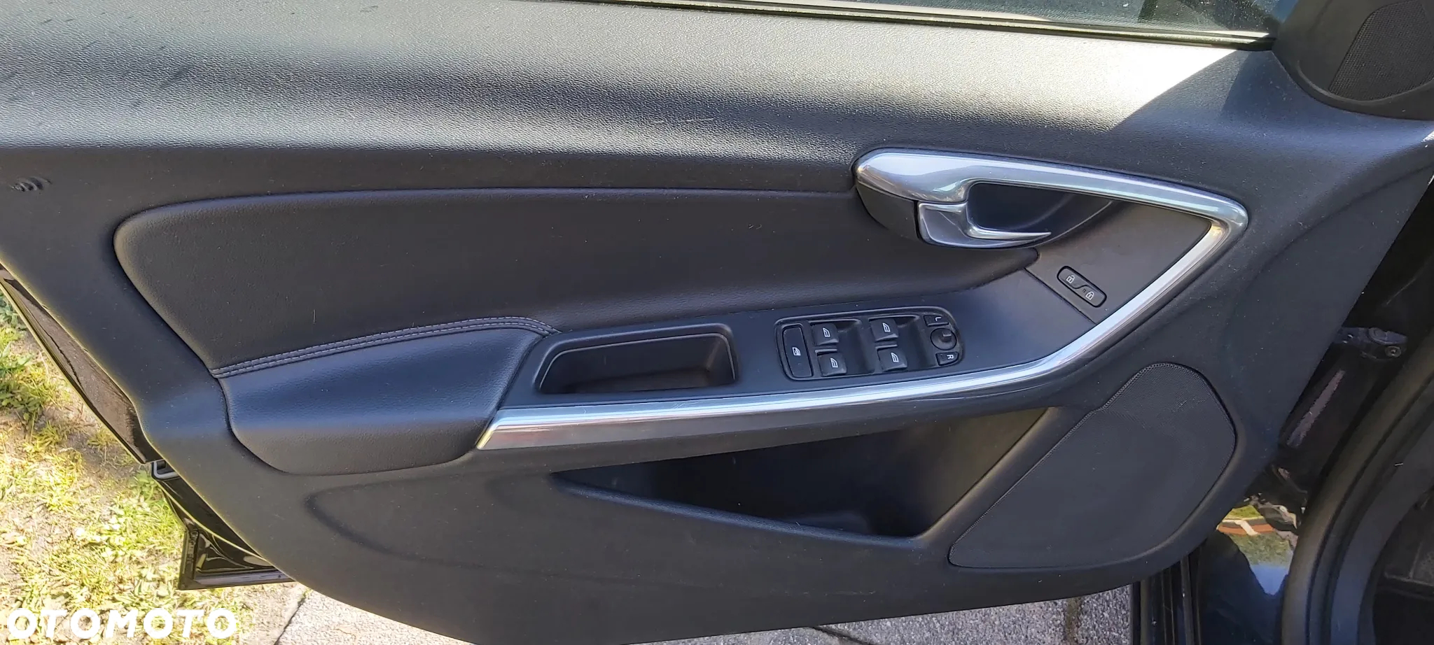 Volvo V60 D2 Momentum - 15