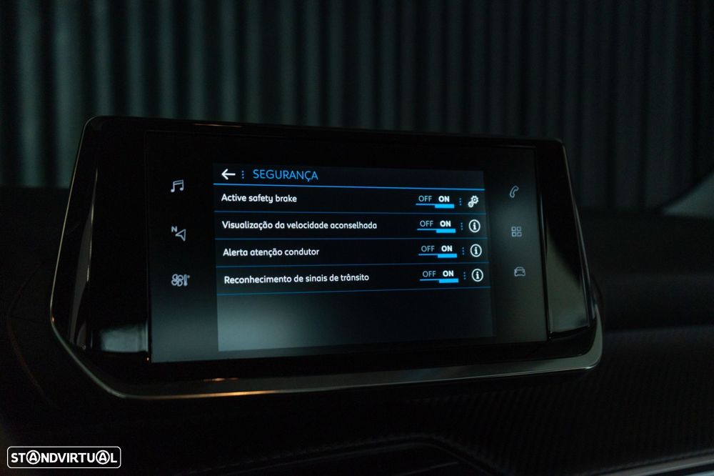 Peugeot 2008 PureTech 100 Stop&Start Active - 21