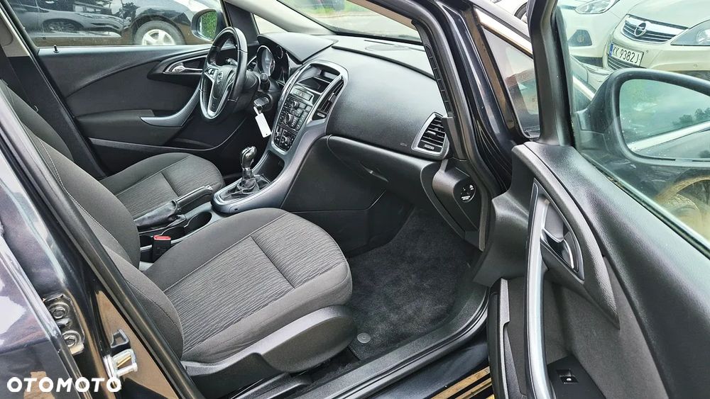 Opel Astra 1.4 Turbo Color Edition - 36