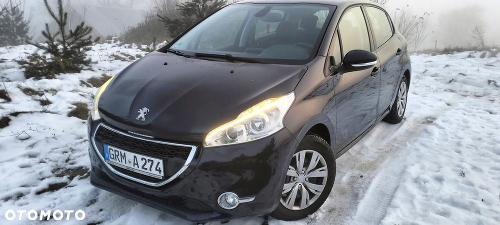 Peugeot 208 PureTech 82 Start & Stop Allure - 5