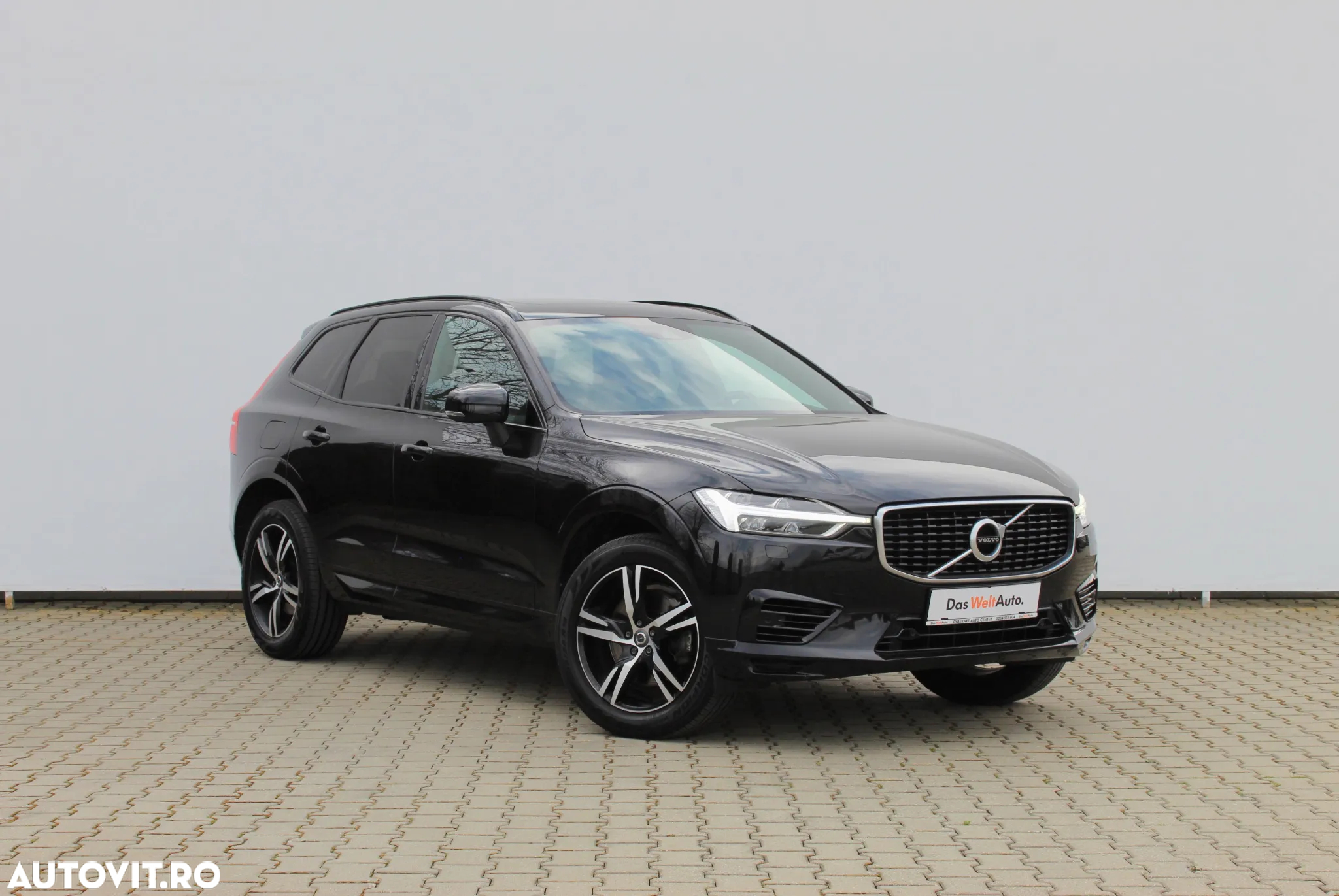 Volvo XC 60 T8 Twin Engine AWD Geartronic RDesign - 7