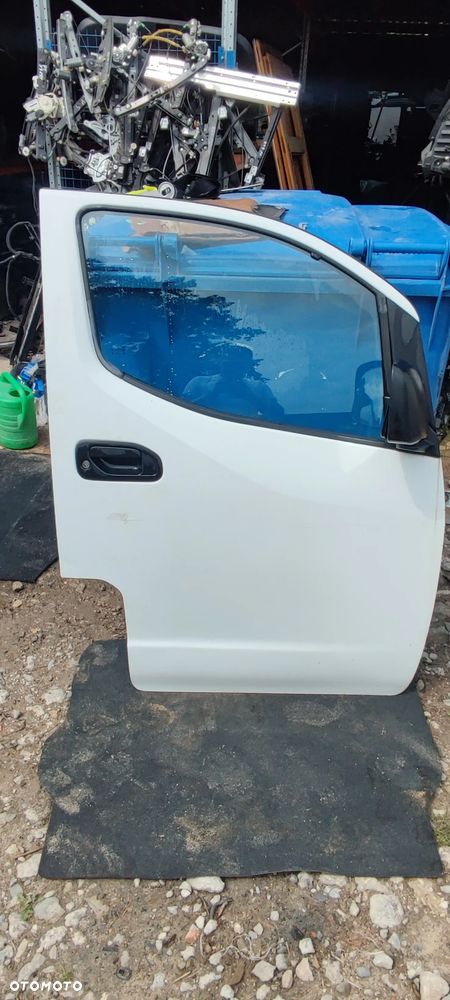 NISSAN NV200 DRZWI PRZEDNIE PRAWE - 3