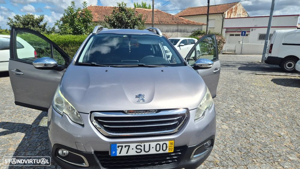 Peugeot 2008 1.2 PureTech Style - 1