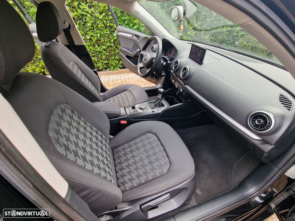 Audi A3 Sportback 1.6 TDI Sport - 5