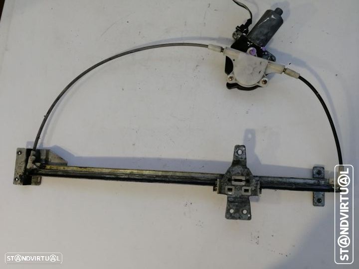 Elevador vidro frente esquerdo mercedes Vito 1996 a 2002 - 1