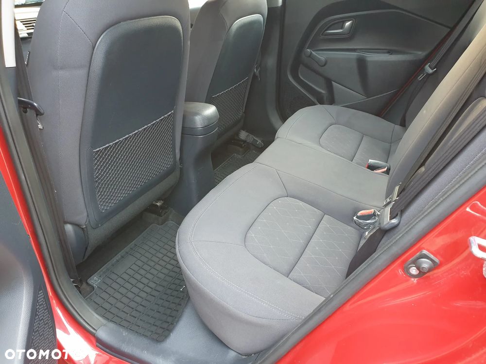 Kia Rio 1.2 L - 15
