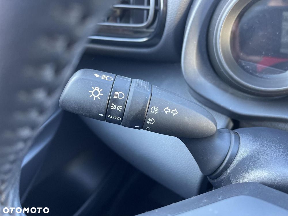 Toyota Yaris Cross - 16