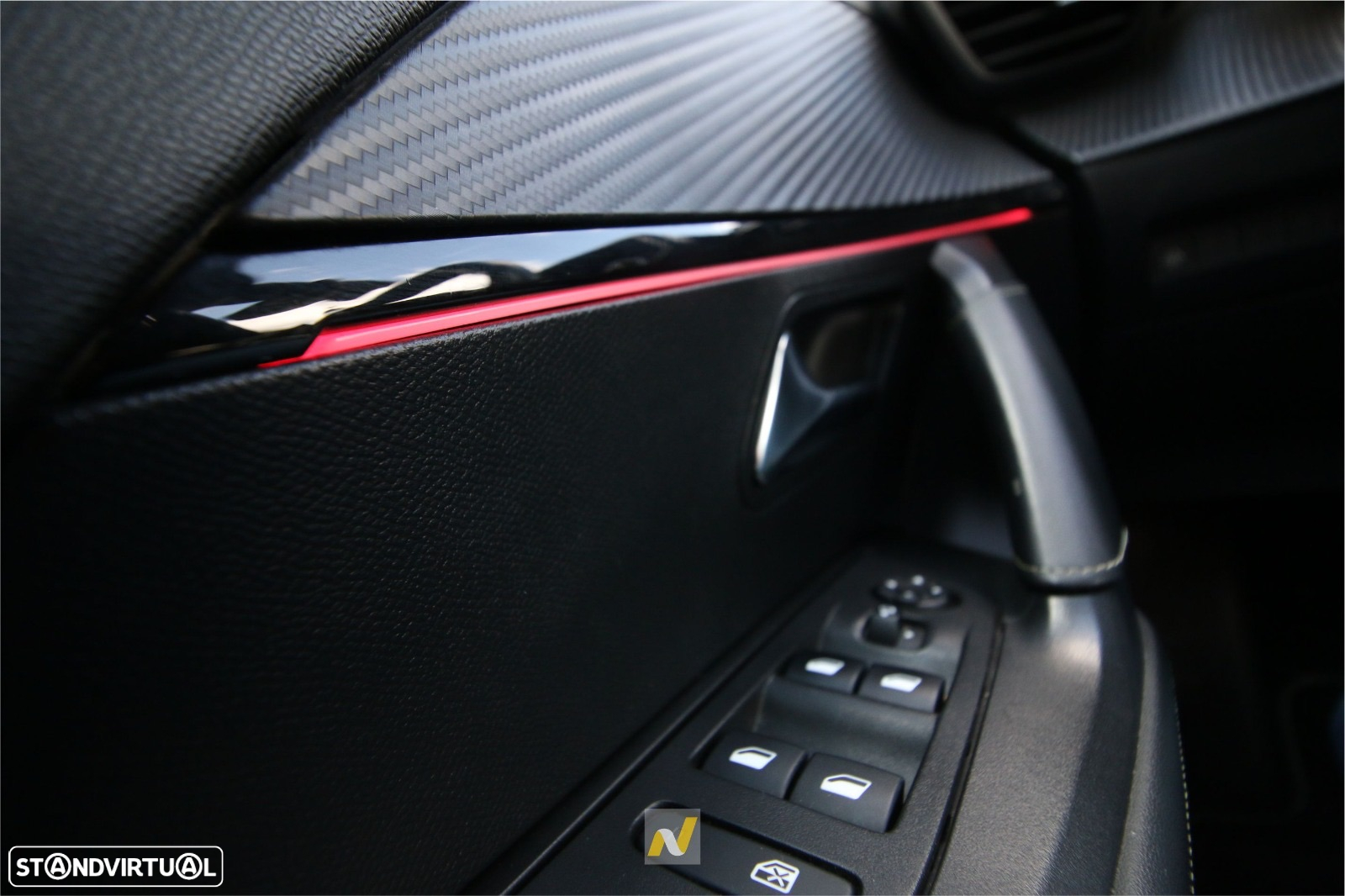 Peugeot e-2008 50 kWh GT Pack - 13