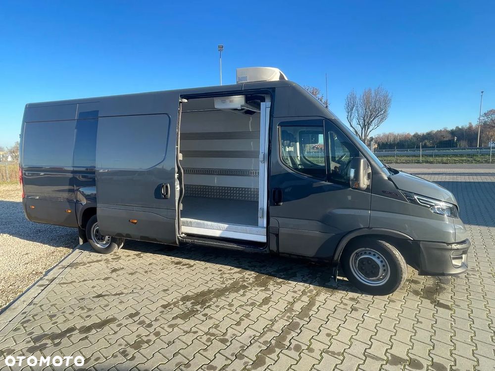 Iveco 35S18V Izoterma Furgon Maxi - 20