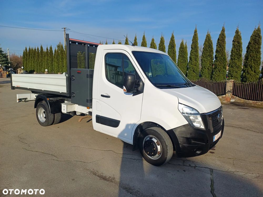 Nissan INTERSTAR - 6