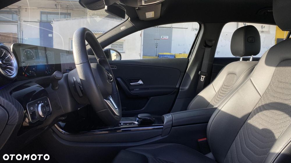 Mercedes-Benz Klasa A 200 Style 7G-DCT - 11