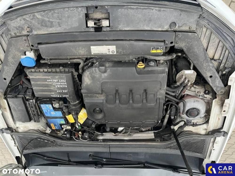 Volkswagen Passat - 17