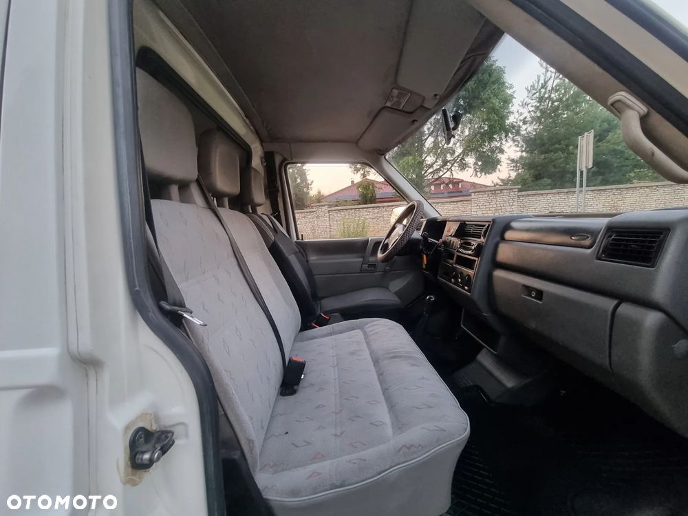 Volkswagen T4 - 11