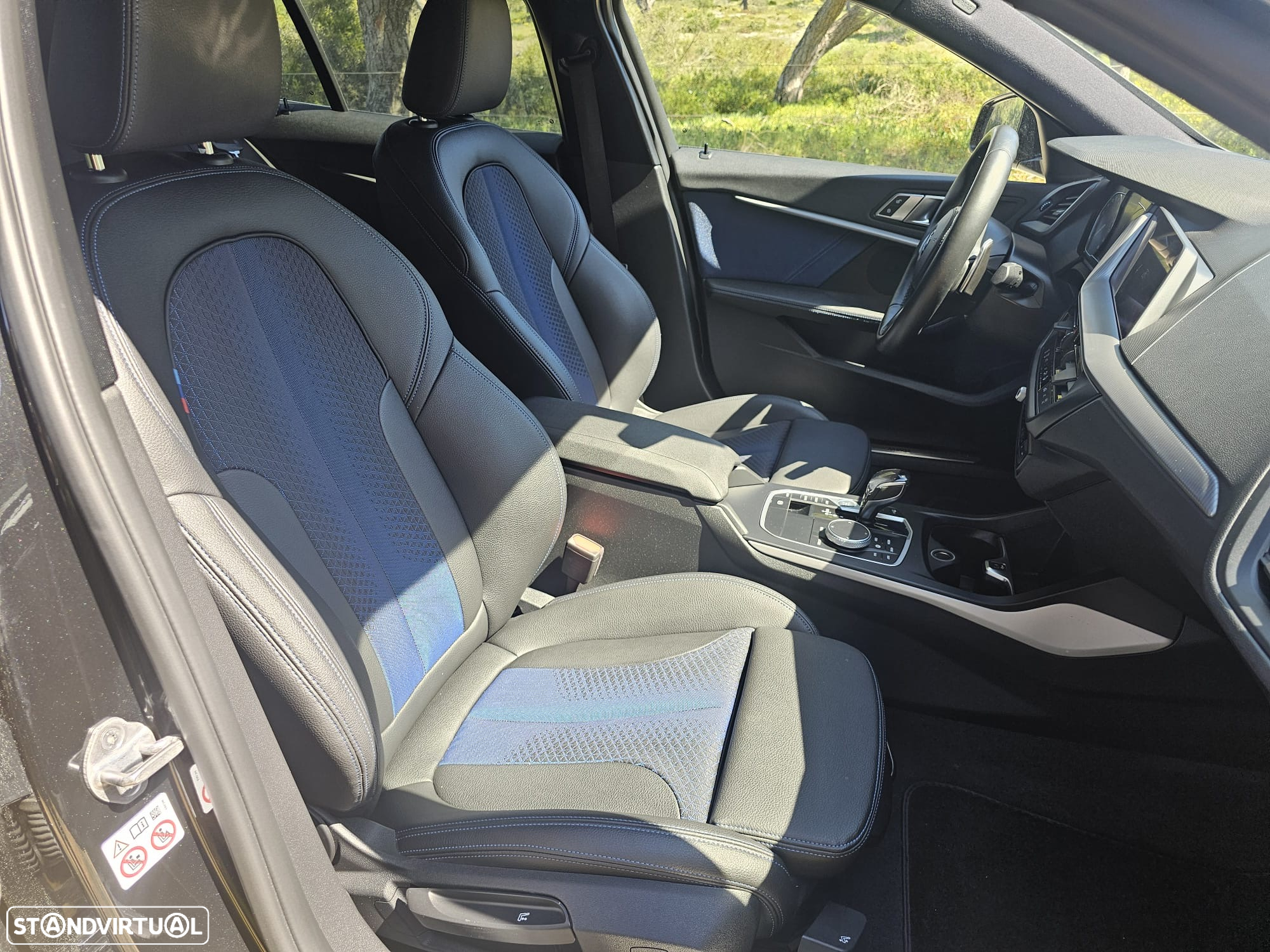 BMW 118 i Pack Desportivo M Auto - 11