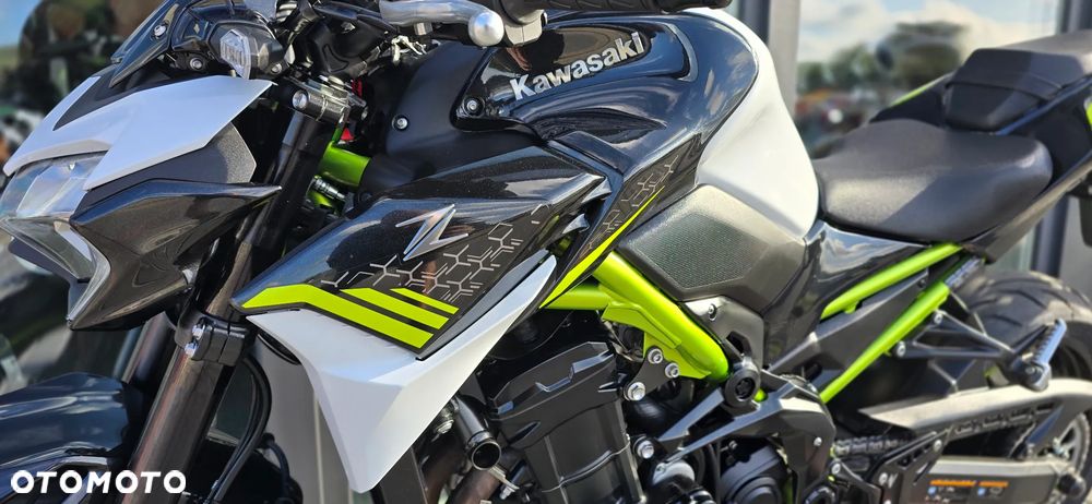 Kawasaki Z 900 - 29