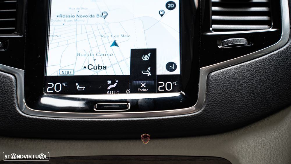 Volvo XC 90 T8 AWD Recharge Geartronic Inscription - 44