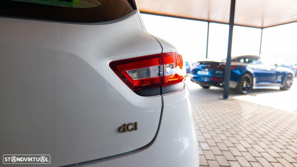 Renault Clio 1.5 dCi Zen - 26